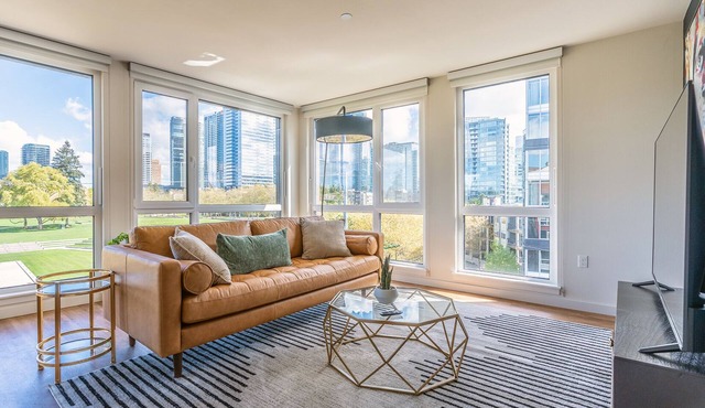 3BR | Gym, Balcony | Bellevue | Sophari Parkside I