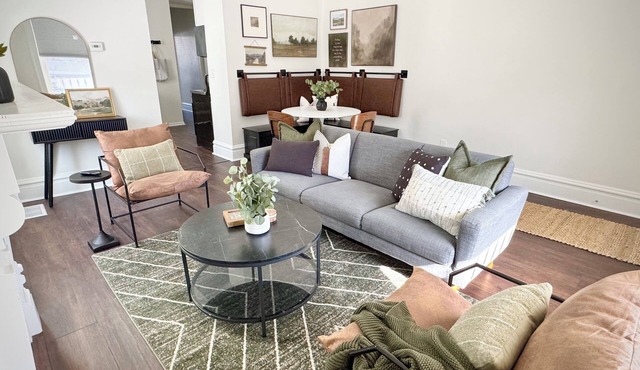 3BR Historic St. Charles, MO-Walking distance to Main Street