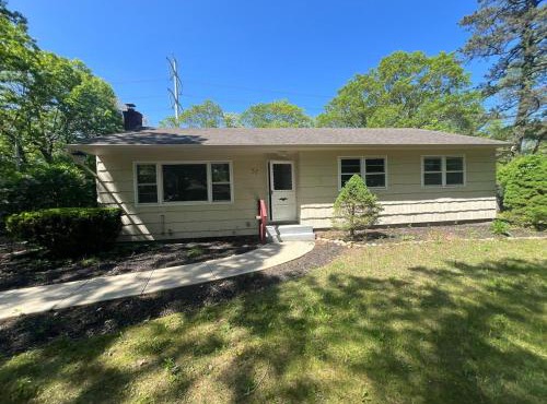 3BR Home fully renovated in Medford