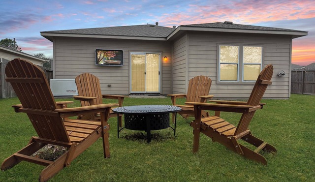 3BR Home in Humble Near Bush Airport & Houston