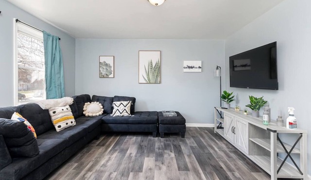 3BR home near Heritage Park