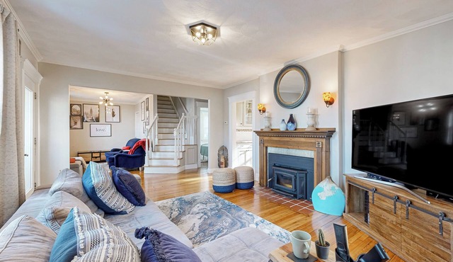 3BR Home w/Deck: Walkable to Transit & Eateries