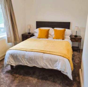 3BR House-Apartment-Free Parking-Manchester Airport