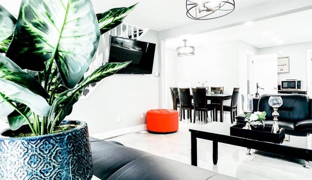 3BR House-Near Falls, Casino & Attractions