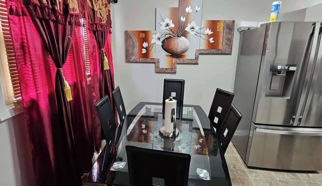 3BR | King beds |85” TV | 3min wake forest & DT