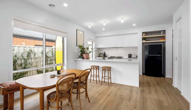 3BR Light-filled Retreat, Mt Duneed