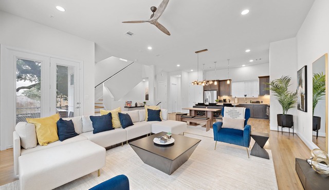 3BR LUX TOWNHOME MIDTOWN | DOWNTOWN | MED CENTER