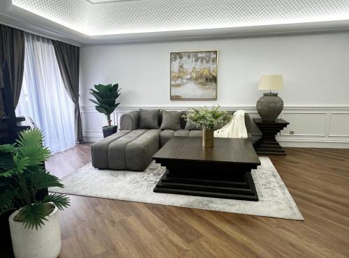 3br luxury sudirman tower ,next mall lippo nusantara