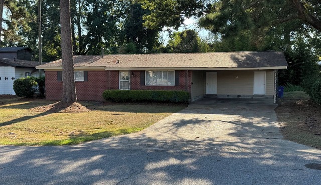 3BR Midtown Stay! Located on USM Campus! Perfect for Game Days and Getaways