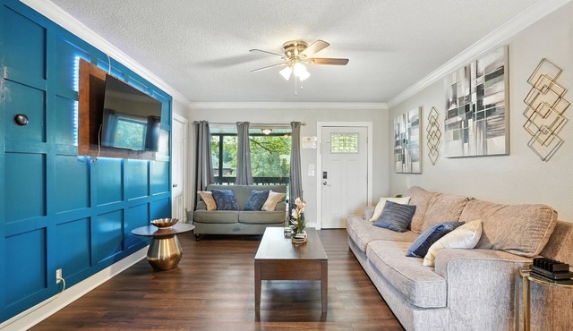 3BR Near DT, BOK, Greenwood | Gathering Pl 5 miles