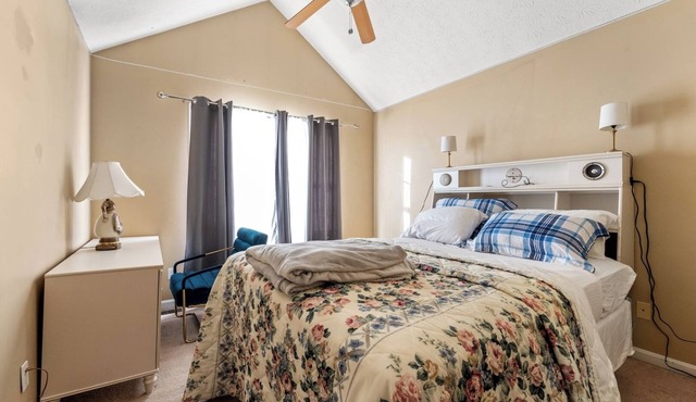 3BR Near Fort Knox Dedicated Workspace