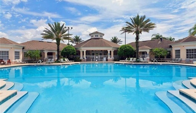 3BR Orangebaum Condo w/Private Balcony, Pool & Resort Access Near Disney