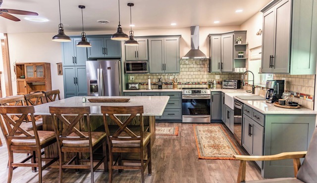 3BR remodeled ranch style home close downtown. Quiet and peaceful