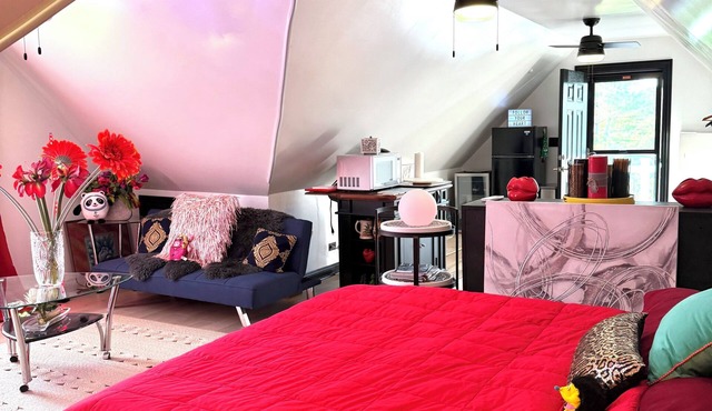 3BR Retreat in a House 2Floor