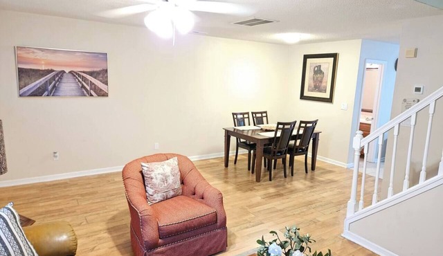 3BR Retreat Perfect for Groups Near Downtown