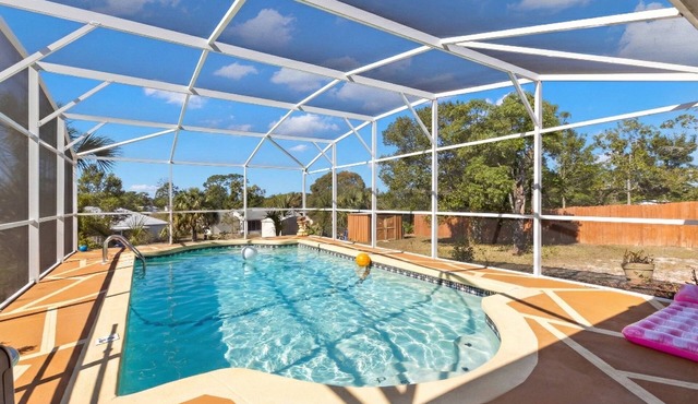 3BR Roman Oasis: Caesar's Place + Heated Pool