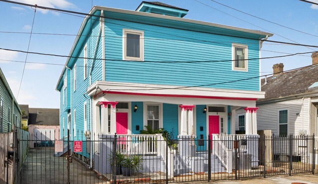 3BR Shotgun | 5 Min to French Quarter |Courtyard