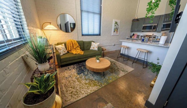 3BR Suite, Modern, Brewery, i-81 Near Downtown