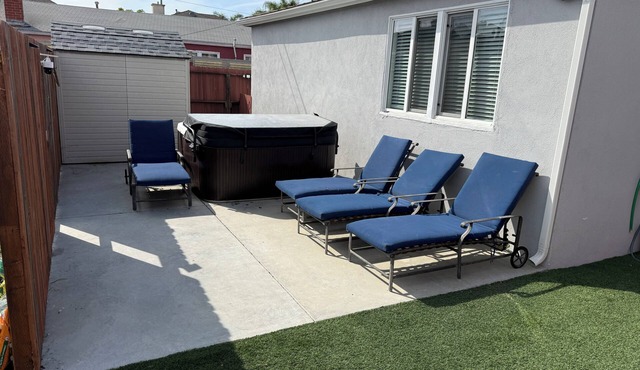 3BR w/Hot Tub & Backyard Near Beach, Manhattan Beach& SoFi stadium w AC