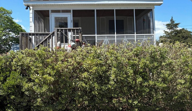 3BR-Wachapreague seaside village rental is ideal for relaxation and adventure.