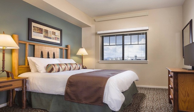3BR Worldmark Resort Condo sleeps8! 1MINUTE TO PARK! NEW LISTING AVAILABILITY!