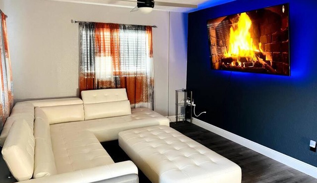 3brdrm home near Downtown Orlando and Winterpark