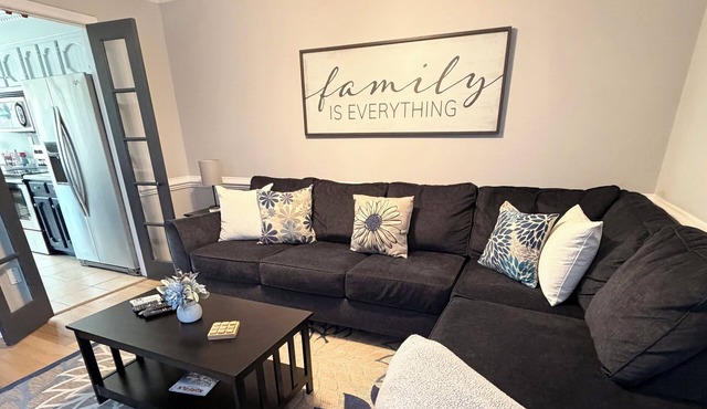 3D Theater plus Dock on Small Lake