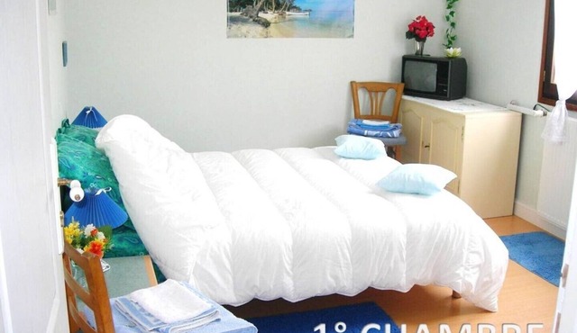 3P 72M2 -COVERED HEATED SWIMMING POOL large terrace -4 mins Beach-5 mins La Rochelle