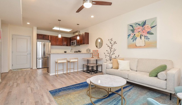 3P| Chic & Stylish Condo Unit| Lifestyle Center Living