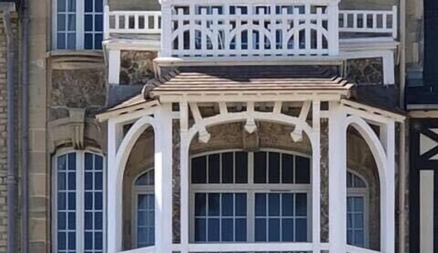 3rd floor Facing the sea Villa La Loggia 1901