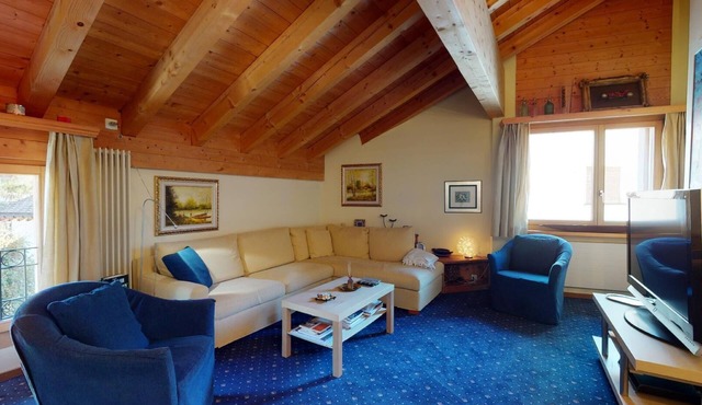 4 ½ - room apartment on the top floor.