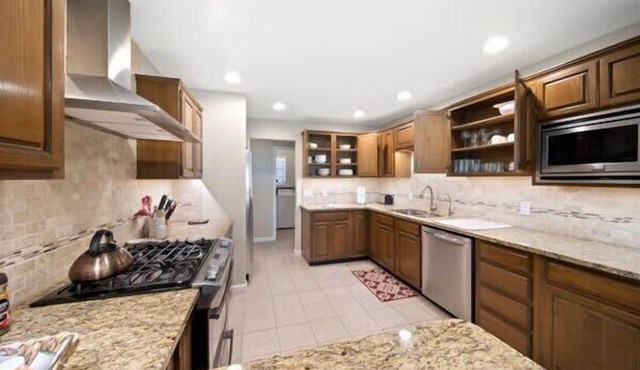 4/2 BR Ranch House on Golf Course, Tulsa!