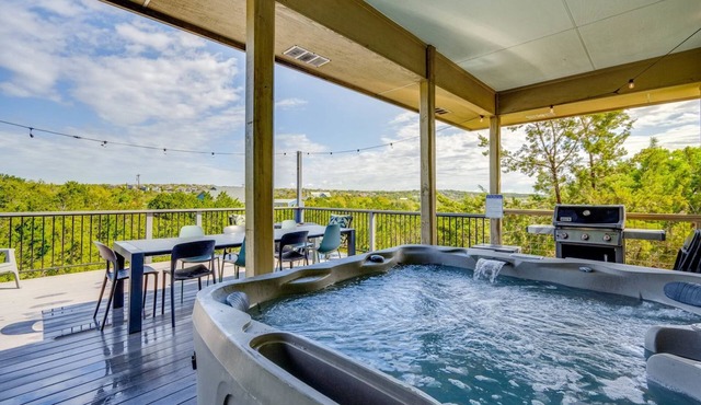 4 2 Firepit hot tub Scenic Views L2 EV Charger
