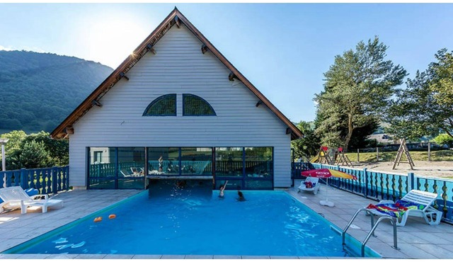 4/6 person apartment with pool