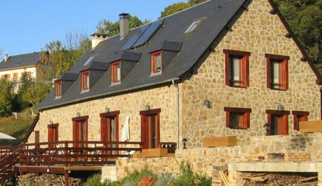 4-6 person gîte with exceptional view of the Pyrenean peaks
