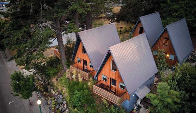 4 A-Frame Cabins - 2 Outdoor Private Soaking Tubs