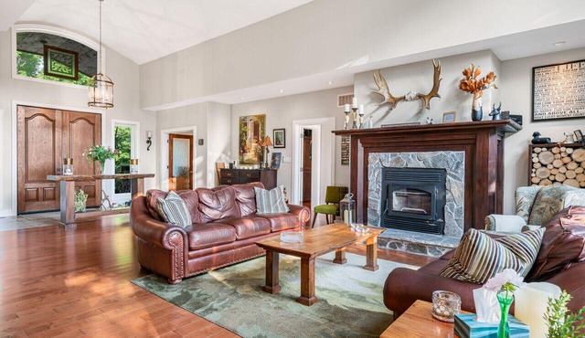 4-acres of Family-focused fun for everyone!