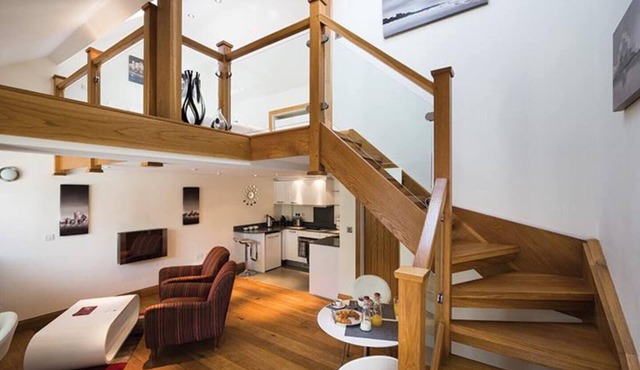 4 Ash Brooke Muse 4 Ash