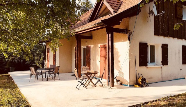 4 Bd house with garden, under the Saleve, near Swiss border.