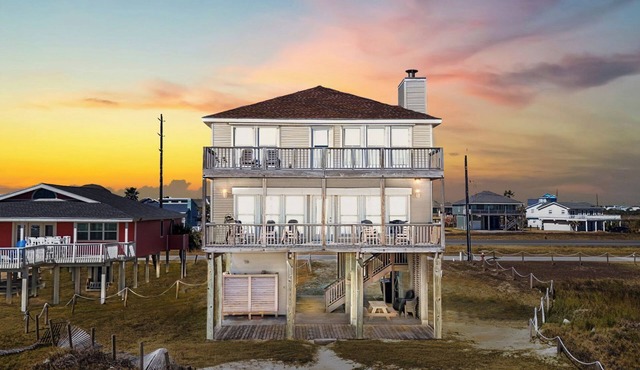 4 Bdr., 2.5 Bath Beachfront Home. Recently painted and a fresh kitchen remodel.