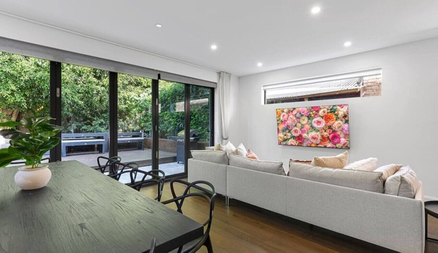 4 BDR Federation Style Home