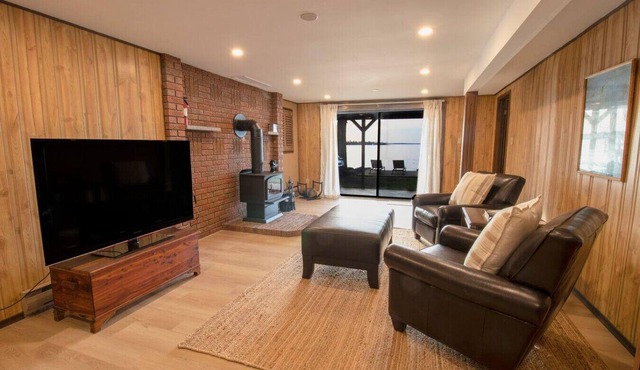 4 Bdrm Beachfront Oasis-Sunsets!