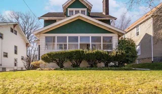 4 Bdrm in Highland Square, Akron