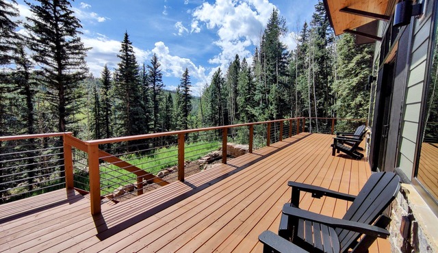 4 Bdrm Multi Family Mountain Retreat 30 min to Slopes!