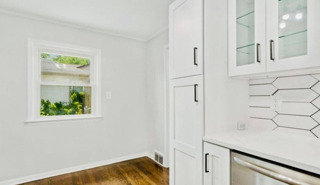 4-Bed 2-Bath Ranch Home – No Stairs Easy Living