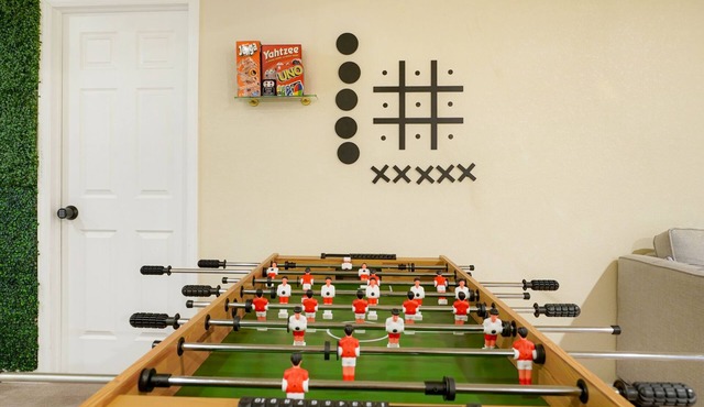 4 Bed | 3 Bath | Parking* Shuffleboard &more