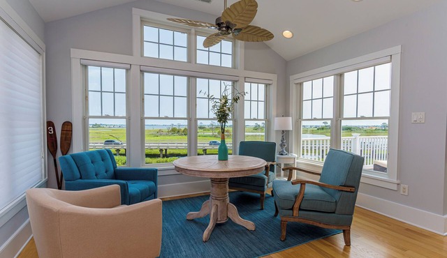 4 Bed, 4.5 bath Home in Verandah Bay Community! Close to Fenwick Island & Ocean City Beaches, Community Pool, Elevator, Free Wifi!