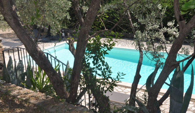 4 Bed 4 Bath Provencal Hillside Villa nr Medieval Village/Heated Pool/air con