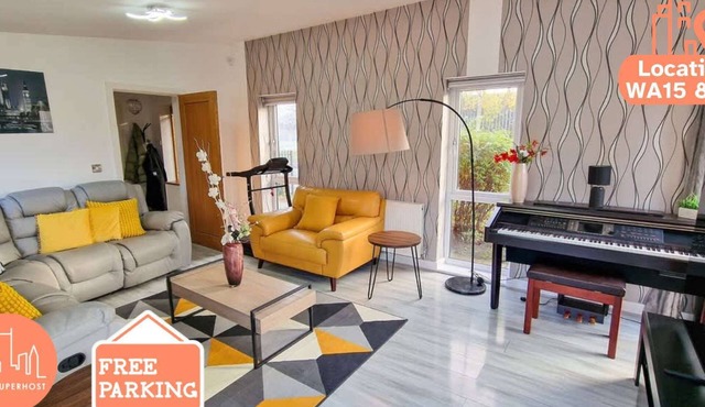 4 Bed Home in Altrincham by City SuperHost