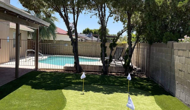 4-bed home w New Bathroom-3 miles to Peoria Sports Complex & P83 Entertainment